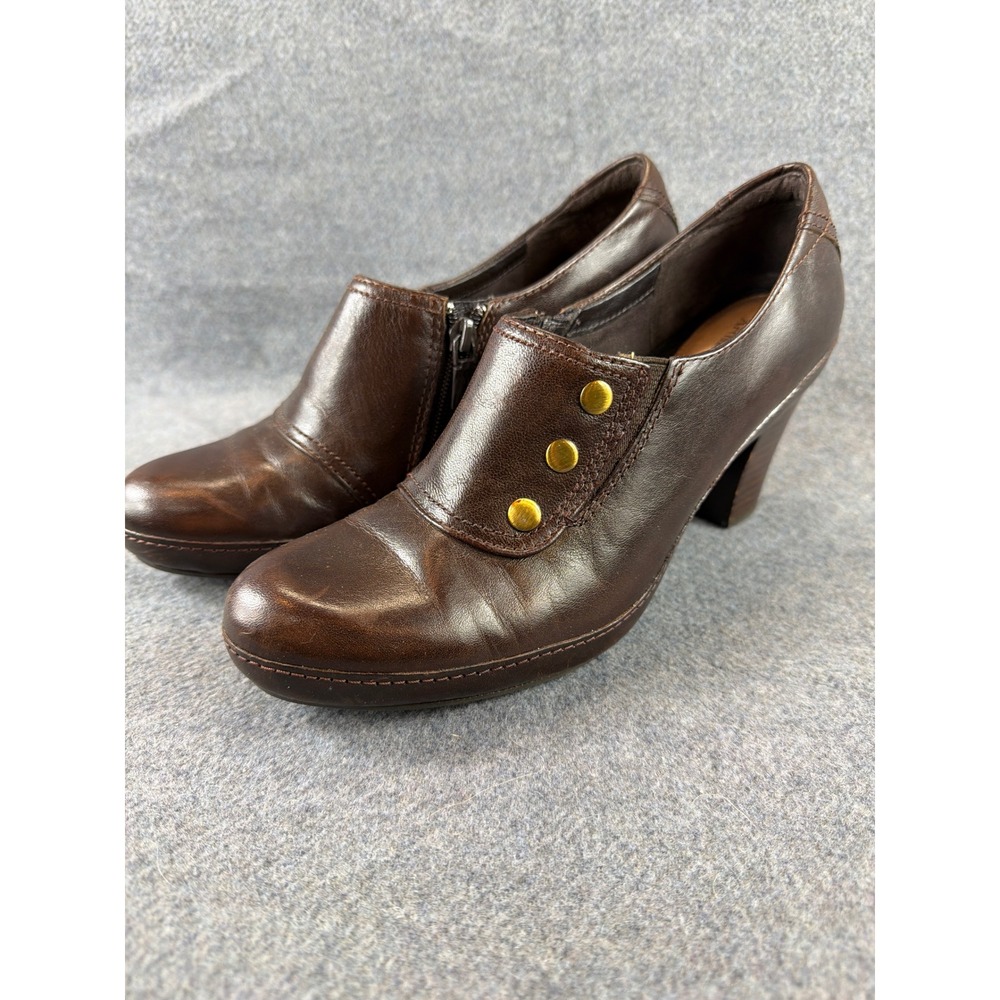 Clarks Vermont Terrace Boot Women 8.5 Brown Leather Button Accents Shooties